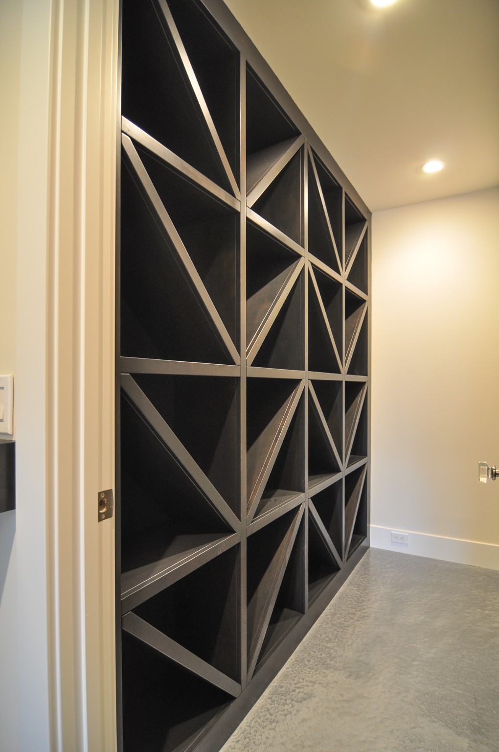 Feature shelving